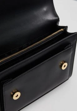 MICHAEL Michael Kors Damen JADE GUSSET KING - Umhängetasche - Black -MICHAEL Michael Kors Geschäft 04b3c196b98d4acebdc77cc062189c9d