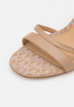 MICHAEL Michael Kors Damen KIMBERLY - Riemensandalette - Camel 15 MICHAEL Michael Kors Damen KIMBERLY - Riemensandalette - Camel -MICHAEL Michael Kors Geschäft 0772e956ee9847a0bb8f68323807c14e