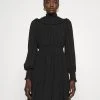 MICHAEL Michael Kors Damen SWISS DOT SMOCKED DRESS - Freizeitkleid - Black -MICHAEL Michael Kors Geschäft 0cc0c30c014e4bfd96818a975dad4933
