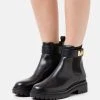 MICHAEL Michael Kors Damen STARK - Stiefelette - Black 2 MICHAEL Michael Kors Damen STARK - Stiefelette - Black -MICHAEL Michael Kors Geschäft 0e2328aef8cb4603b328ab681df21d92
