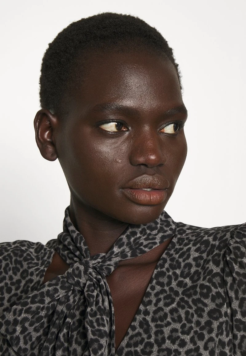 MICHAEL Michael Kors Damen CHEETAH TIE - Bluse - Malachitegry 5 MICHAEL Michael Kors Damen CHEETAH TIE - Bluse - Malachitegry – Bild 3