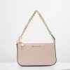 MICHAEL Michael Kors Damen JET SET MEDIUM CHAIN POUCHETTE - Handtasche - Soft Pink 2 MICHAEL Michael Kors Damen JET SET MEDIUM CHAIN POUCHETTE - Handtasche - Soft Pink -MICHAEL Michael Kors Geschäft 15d0fc656db14214b709b24edb2dfa86