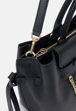 MICHAEL Michael Kors Damen HAMILTON LEGACY BELTED SATCHEL - Handtasche - Black 10 MICHAEL Michael Kors Damen HAMILTON LEGACY BELTED SATCHEL - Handtasche - Black -MICHAEL Michael Kors Geschäft 1731cedfe80440d1bc597075d77d486a