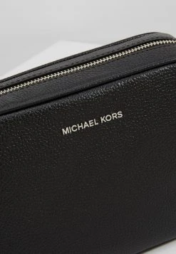 MICHAEL Michael Kors Damen JET SET CAMERA BAG - Umhängetasche - Black -MICHAEL Michael Kors Geschäft 2c59ac4303ab4aada4a4e5d3adef39c2