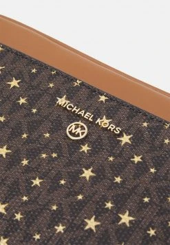 MICHAEL Michael Kors Damen JET CHARM CAMERA XBODY - Umhängetasche - Brown Multi -MICHAEL Michael Kors Geschäft 2ca4af9e6ca9471aa6d866baf628d417