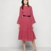 MICHAEL Michael Kors Damen PRINTED BELTED SHIFT DRESS - Blusenkleid - Crimson