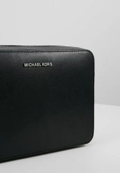 MICHAEL Michael Kors Damen JET SET TRAVEL - Umhängetasche - Black -MICHAEL Michael Kors Geschäft 35a11087ad674a3386336965b1940d7d
