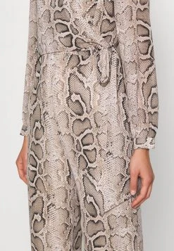 MICHAEL Michael Kors Damen SUPER SNAKE WRAP - Jumpsuit - Dune 13 MICHAEL Michael Kors Damen SUPER SNAKE WRAP - Jumpsuit - Dune -MICHAEL Michael Kors Geschäft 3c80ed8ab4e845b387a93b76e138c572