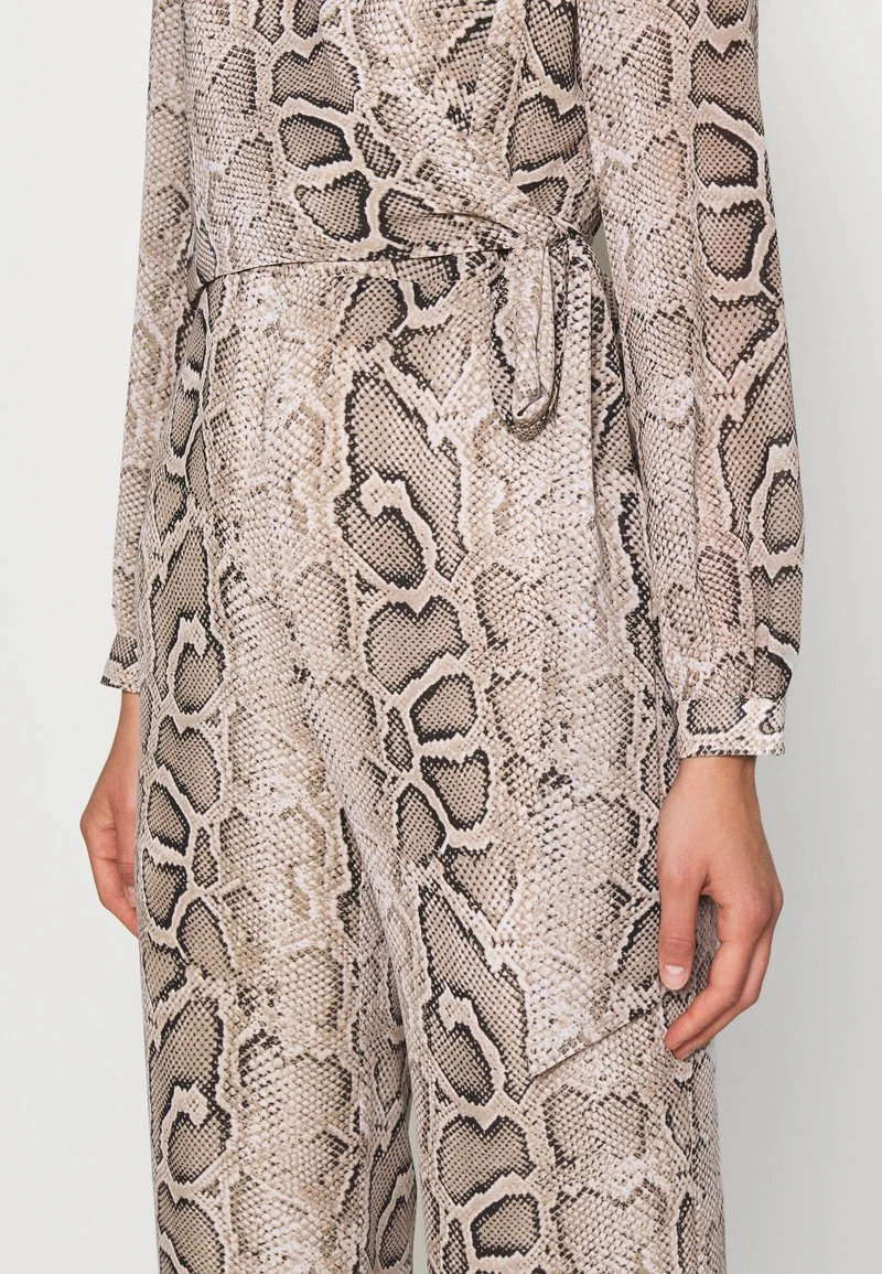 MICHAEL Michael Kors Damen SUPER SNAKE WRAP - Jumpsuit - Dune 8 MICHAEL Michael Kors Damen SUPER SNAKE WRAP - Jumpsuit - Dune – Bild 6