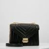 MICHAEL Michael Kors Damen WHITNEY - Umhängetasche - Black 2 MICHAEL Michael Kors Damen WHITNEY - Umhängetasche - Black -MICHAEL Michael Kors Geschäft 4591e3d7309342b98306655b652e688c