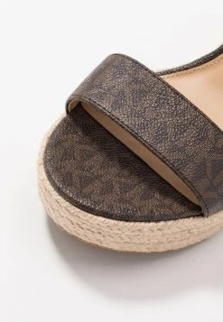 MICHAEL Michael Kors Damen PRUE WEDGE - High Heel Sandalette - Brown 11 MICHAEL Michael Kors Damen PRUE WEDGE - High Heel Sandalette - Brown -MICHAEL Michael Kors Geschäft 45a33a5c7ad1412e90f5bc8284849278