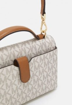 MICHAEL Michael Kors Damen JET SET CHARM PHONE XBODY - Handtasche - Vanilla/acrn 11 MICHAEL Michael Kors Damen JET SET CHARM PHONE XBODY - Handtasche - Vanilla/acrn -MICHAEL Michael Kors Geschäft 48dc9ee98cf64542ad12457eb84e99f4