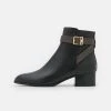 MICHAEL Michael Kors Damen BRITTON - Stiefelette - Black/brown 2 MICHAEL Michael Kors Damen BRITTON - Stiefelette - Black/brown -MICHAEL Michael Kors Geschäft 4a314e44f2f84e01bb62098c6df8c1d1