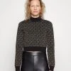 MICHAEL Michael Kors Damen DOT CROP TOP - Strickpullover - Black/gold -MICHAEL Michael Kors Geschäft 4b36fd28f93344f7b89f135e3d8b1cda