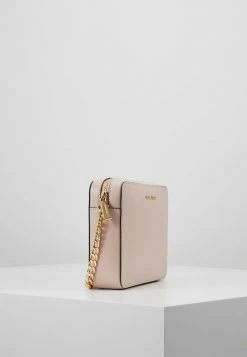 MICHAEL Michael Kors Damen JET SET TRAVEL CROSSBODY - Umhängetasche - Soft Pink -MICHAEL Michael Kors Geschäft 5d7a30428d724529b3271aed24b6f0bc