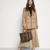 MICHAEL Michael Kors Damen BECK TOTE - Handtasche - Brown 1 MICHAEL Michael Kors Damen BECK TOTE - Handtasche - Brown -MICHAEL Michael Kors Geschäft 65f0fd2b885f4b08a8994c4e140cf4d5