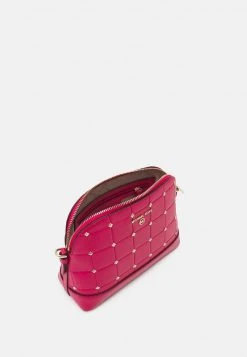 MICHAEL Michael Kors Damen JET SET CHARM DOME - Umhängetasche - Rubin Red -MICHAEL Michael Kors Geschäft 6845923b426a436e95a61a263b93a475