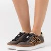 MICHAEL Michael Kors Damen CHAPMAN LACE UP - Sneaker Low - Brown -MICHAEL Michael Kors Geschäft 72dbe64e8b0d4902be3bf8ccbb46d58d