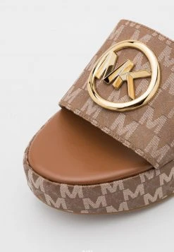 MICHAEL Michael Kors Damen SADLER WEDGE - Pantolette Flach - Luggage -MICHAEL Michael Kors Geschäft 84ec660cb15f435492d37550762e5eb2