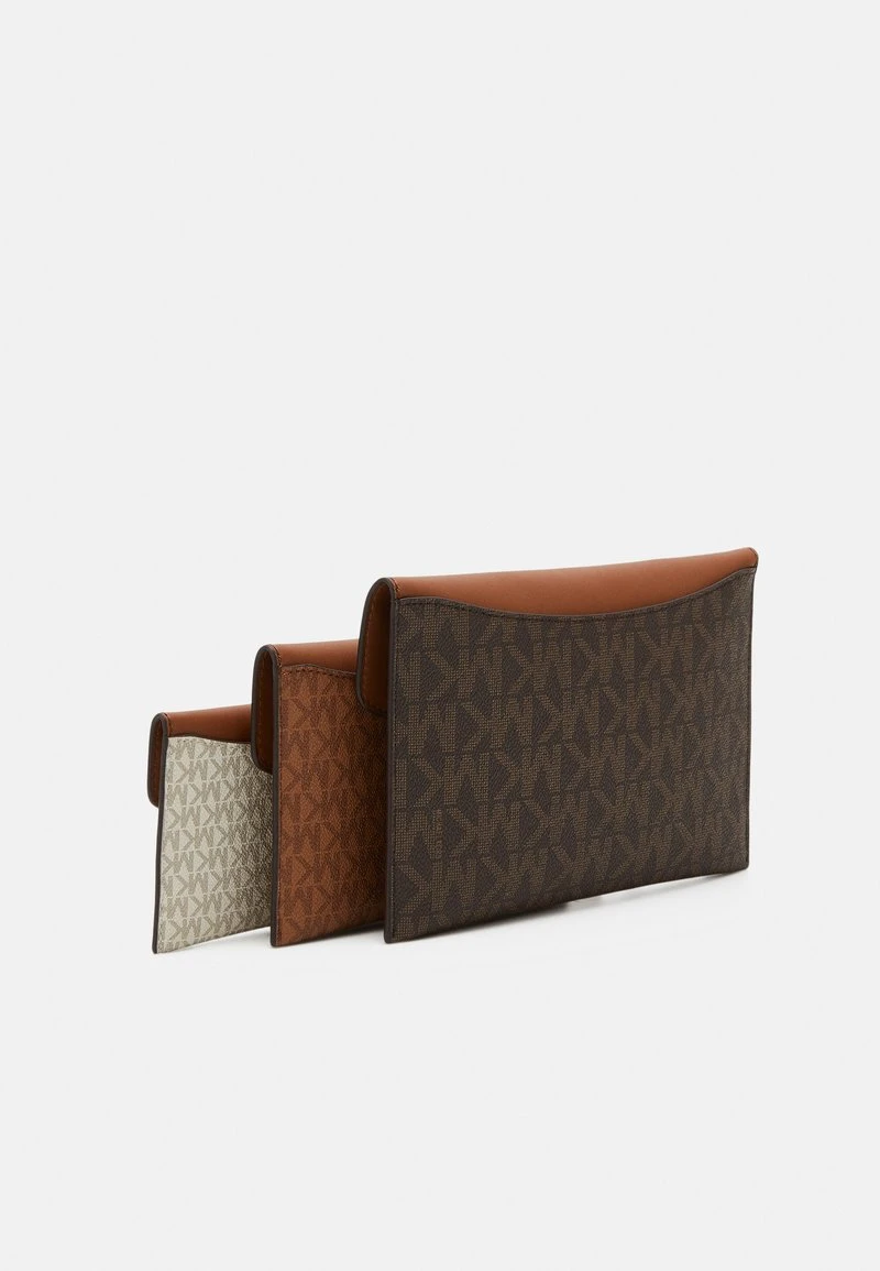 MICHAEL Michael Kors Damen JET SET CHARM POUCH 3 PACK - Geldbörse - Brown 4 MICHAEL Michael Kors Damen JET SET CHARM POUCH 3 PACK - Geldbörse - Brown – Bild 2