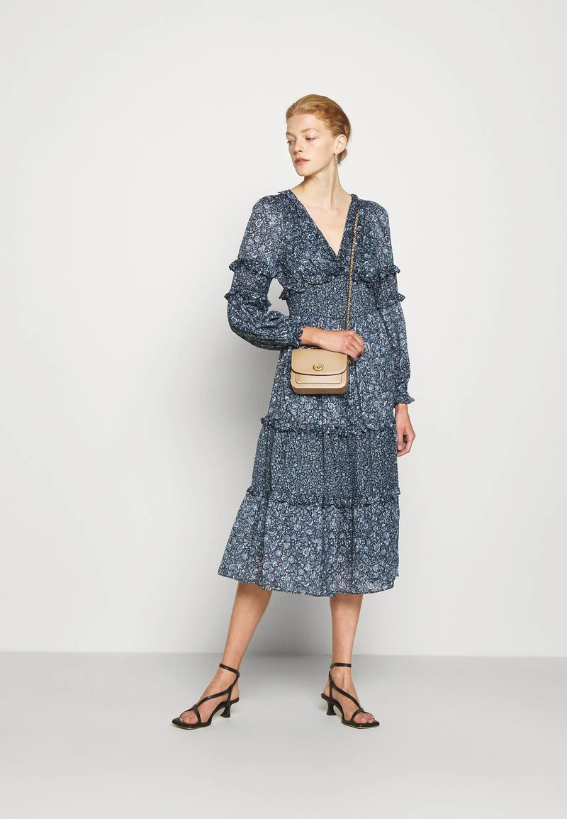 MICHAEL Michael Kors Damen MAXI DRESS WITH MINI RUFFLES - Maxikleid - Chambray 4 MICHAEL Michael Kors Damen MAXI DRESS WITH MINI RUFFLES - Maxikleid - Chambray – Bild 2