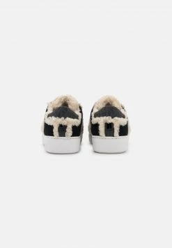 MICHAEL Michael Kors Damen IRVING STRIPE LACE UP - Sneaker Low - Black -MICHAEL Michael Kors Geschäft a5d7883744594d498eb7612c056498f4