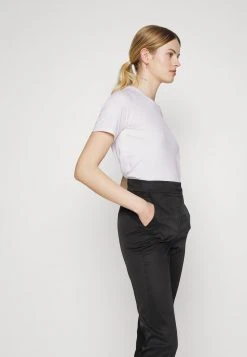 MICHAEL Michael Kors Damen CHARM CLASSIC - T-Shirt Print - White 12 MICHAEL Michael Kors Damen CHARM CLASSIC - T-Shirt Print - White -MICHAEL Michael Kors Geschäft a5ff331bbea54c3ba80625a96110a5ab