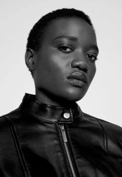 MICHAEL Michael Kors Damen PONTI COMBO - Lederjacke - Black -MICHAEL Michael Kors Geschäft a9266cdc489f414f9182f07275271d78