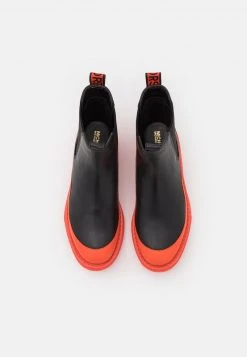 MICHAEL Michael Kors Damen DUPREE BOOTIE - Plateaustiefelette - Black -MICHAEL Michael Kors Geschäft aa565d19866e4c939a83750f473fce5e