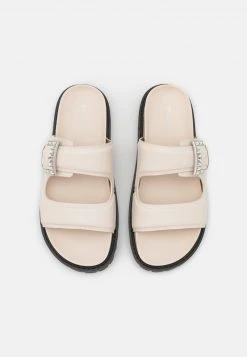 MICHAEL Michael Kors Damen GISELLE SLIDE - Pantolette Flach - Light Cream 13 MICHAEL Michael Kors Damen GISELLE SLIDE - Pantolette Flach - Light Cream -MICHAEL Michael Kors Geschäft ad13186c8e054022be81876cdd952620