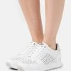 MICHAEL Michael Kors Damen BILLIE TRAINER - Sneaker Low - Optic White 2 MICHAEL Michael Kors Damen BILLIE TRAINER - Sneaker Low - Optic White -MICHAEL Michael Kors Geschäft ae3ff1e20690467aa05e26b196066b2a