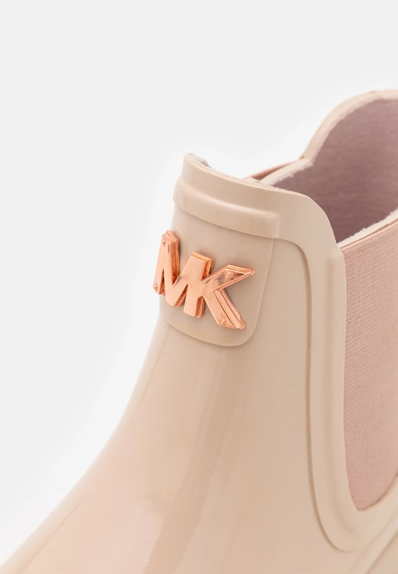MICHAEL Michael Kors Damen SIDNEY RAIN BOOTIE - Gummistiefel - Soft Pink 9 MICHAEL Michael Kors Damen SIDNEY RAIN BOOTIE - Gummistiefel - Soft Pink – Bild 7