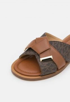 MICHAEL Michael Kors Damen ADDISON FLAT - Pantolette Flach - Brown/luggage -MICHAEL Michael Kors Geschäft b0d6b3abe2024202acc37c73853cb21a