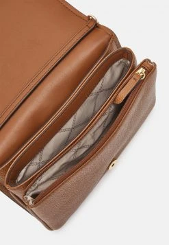 MICHAEL Michael Kors Damen JET CHARM ACCORDIAN FLAP - Umhängetasche - Brown -MICHAEL Michael Kors Geschäft b9bd4b697df148c0a4b73f4214f29993