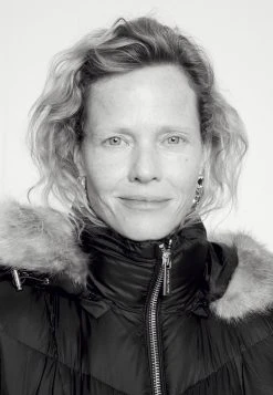 MICHAEL Michael Kors Damen DOG WALKER LENGTH BELTED COAT HOOD RIM - Daunenmantel - Black -MICHAEL Michael Kors Geschäft bef63cf4255845c5844448b70d7eda1e