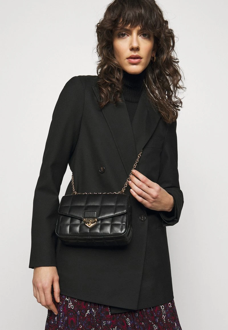 MICHAEL Michael Kors Damen SOHOSM CHAIN - Umhängetasche - Black 3 MICHAEL Michael Kors Damen SOHOSM CHAIN - Umhängetasche - Black