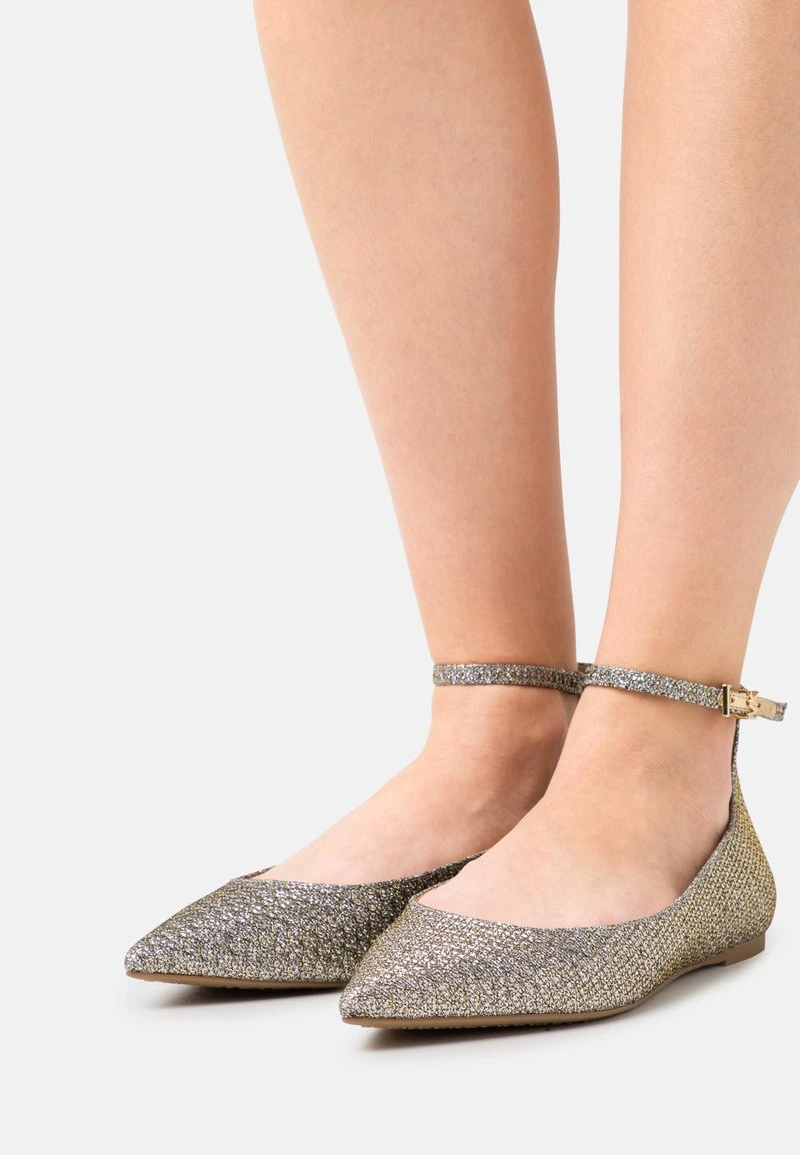 MICHAEL Michael Kors Damen TIA FLEX FLAT - Riemchenballerina - Gold 3 MICHAEL Michael Kors Damen TIA FLEX FLAT - Riemchenballerina - Gold