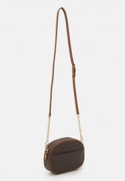 MICHAEL Michael Kors Damen JET SET CHARM OVAL XBODY - Umhängetasche - Brown/acorn -MICHAEL Michael Kors Geschäft c3e4fe247f434e3fa570166e12a0d598