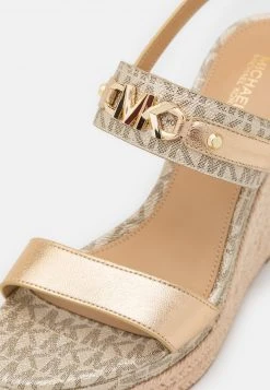 MICHAEL Michael Kors Damen FARRAH WEDGE - Plateausandalette - Pale Gold -MICHAEL Michael Kors Geschäft c6272490436c4ea8afa56a7c12d67281
