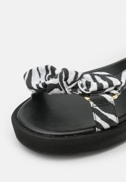 MICHAEL Michael Kors Damen PHOEBE - Riemensandalette - Black/white 15 MICHAEL Michael Kors Damen PHOEBE - Riemensandalette - Black/white -MICHAEL Michael Kors Geschäft c8a47abb95d8450a8d1d30070a04d3e9