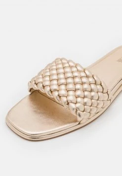 MICHAEL Michael Kors Damen AMELIA FLAT - Pantolette Flach - Antique Gold -MICHAEL Michael Kors Geschäft cc9681c750a741a18edaa615147886ad