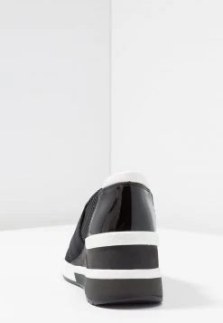 MICHAEL Michael Kors Damen FELIX TRAINER - Slipper - Black/optic White -MICHAEL Michael Kors Geschäft d347092e260f4d839b2850ef89396b2b