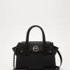 MICHAEL Michael Kors Damen CARMENSM FLAP BELTED SATCHEL - Handtasche - Black -MICHAEL Michael Kors Geschäft d684081e848d4e1988d6e202a17a2048