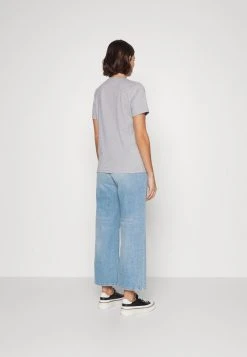 MICHAEL Michael Kors Damen CHARM CLASSIC - T-Shirt Print - Light Grey -MICHAEL Michael Kors Geschäft d7c2d2c72cf64ea2ba56870f2c70d2d0