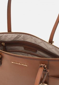 MICHAEL Michael Kors Damen JET SET - Handtasche - Luggage -MICHAEL Michael Kors Geschäft d80d864f74a440ee80e56669c7986c5f