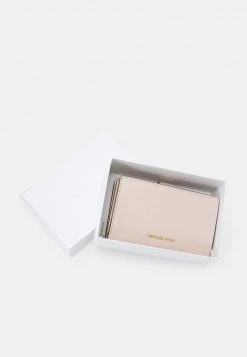 MICHAEL Michael Kors Damen CHARM WALLET - Geldbörse - Soft Pink -MICHAEL Michael Kors Geschäft d8c138777301496aa4fd5360647fa47f