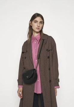 MICHAEL Michael Kors Damen JET SET DOME - Umhängetasche - Black -MICHAEL Michael Kors Geschäft d8e912549157464c9b06e3e3921b250f