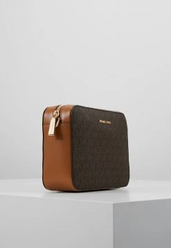 MICHAEL Michael Kors Damen CROSSBODIES CAMERA BAG - Umhängetasche - Brown 12 MICHAEL Michael Kors Damen CROSSBODIES CAMERA BAG - Umhängetasche - Brown -MICHAEL Michael Kors Geschäft e10d15a07c8d447cbf749edb3c28cd90