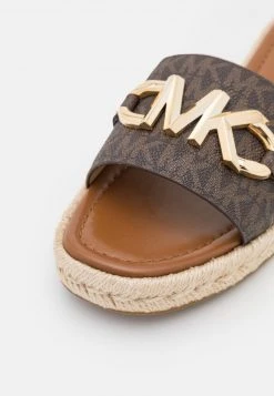 MICHAEL Michael Kors Damen IZZY SLIDE - Pantolette Flach - Brown/multicolor -MICHAEL Michael Kors Geschäft e81e99278c904293b8bc9f66b7bf8ab3