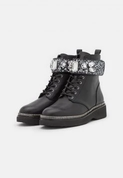 MICHAEL Michael Kors Damen HASKELL BOOT - Schnürstiefelette - Black 11 MICHAEL Michael Kors Damen HASKELL BOOT - Schnürstiefelette - Black -MICHAEL Michael Kors Geschäft ec70bbb520404da19307178e0aeee068